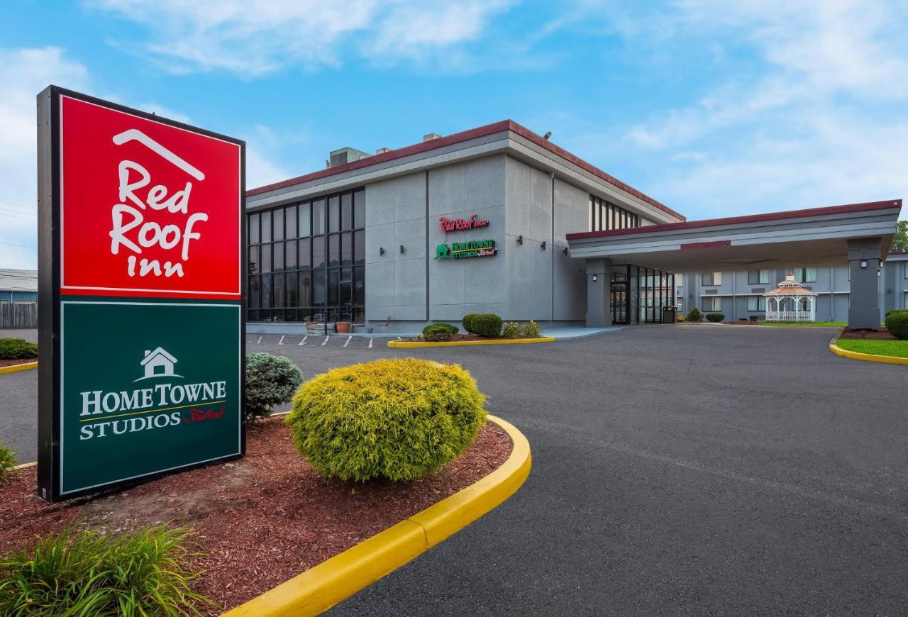 Hometowne Studios By Red Roof Painted Post Luaran gambar