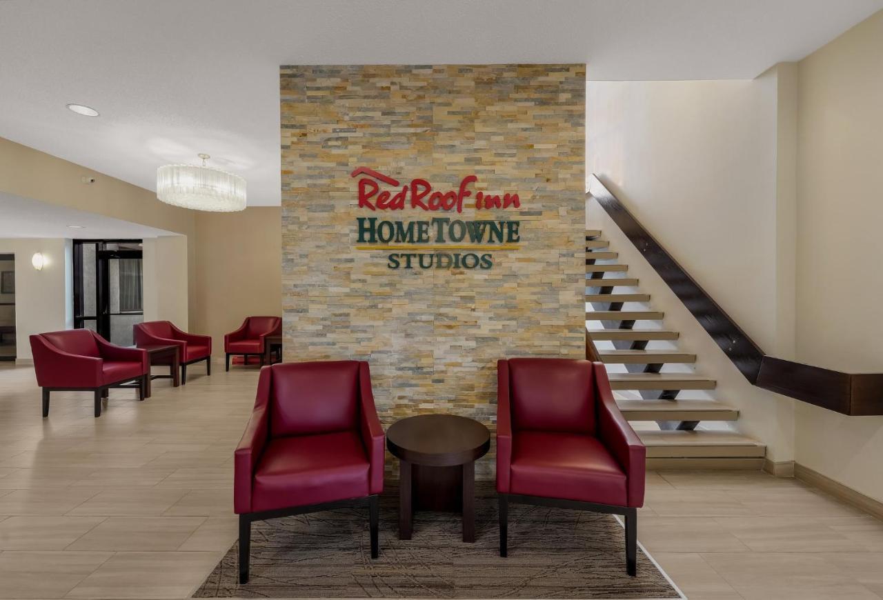 Hometowne Studios By Red Roof Painted Post Luaran gambar
